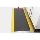 tapis-anti-fatigue-extra-au-metre-l-900-mm-ep-15-mm-largeur-900-mm-ep-15-mm-2-bandes-jaunes-vendu-au-metre