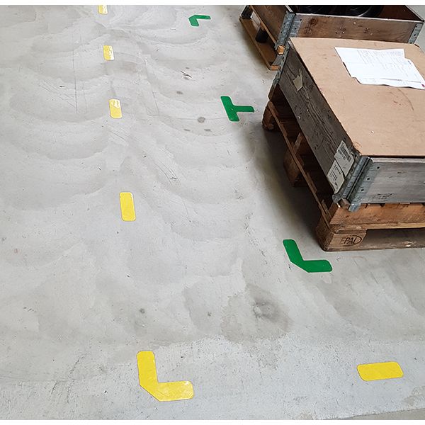 lot-de-20-coins-adhesifs-medium-rouge-l-150-x-l-50-mm-ep-040-mm