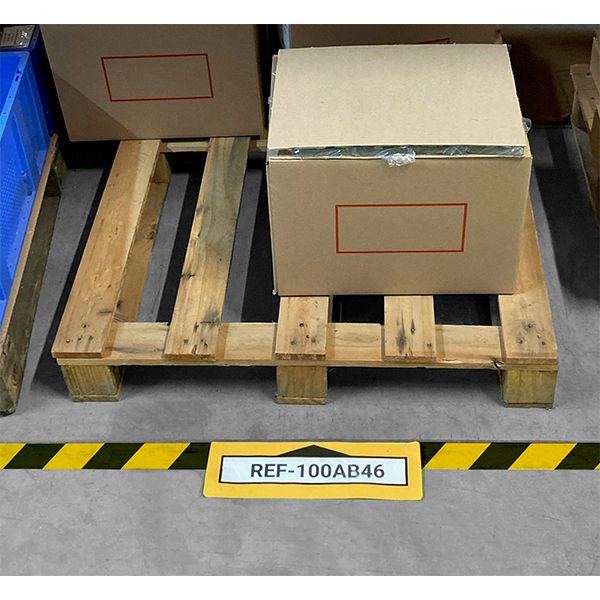 lot-de-2-pochettes-transparentes-avec-fleches-adhesives-au-sol-extra-rouge-l-340-x-l-100-mm