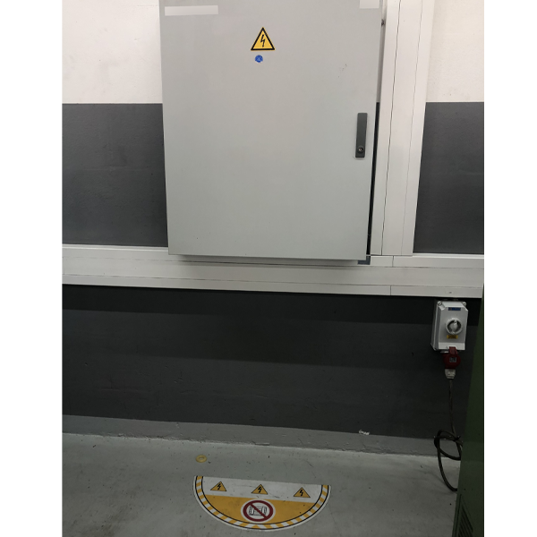 12788_PICTOGRAMME INTERDIT STOCKER JAUNE 140272